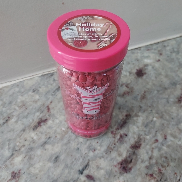 Pink Zebra Sprinkles 3.75oz (Baggie) - Holiday Home